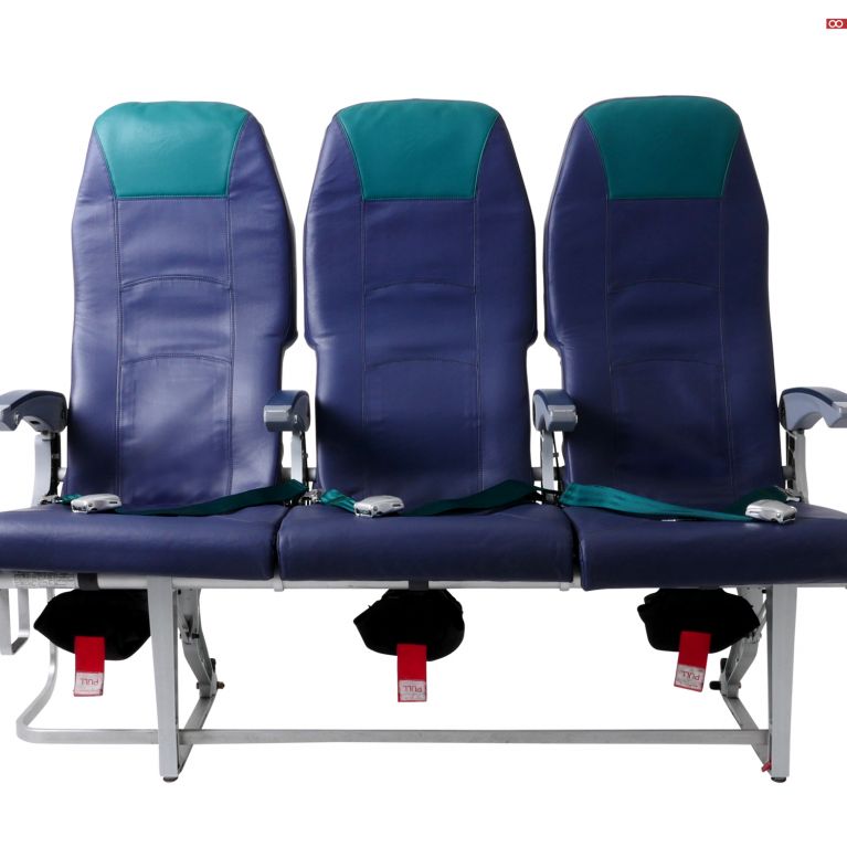 o220534_aircraft-seats_airbus-a330-a340-family_geven_piuma-c7-main