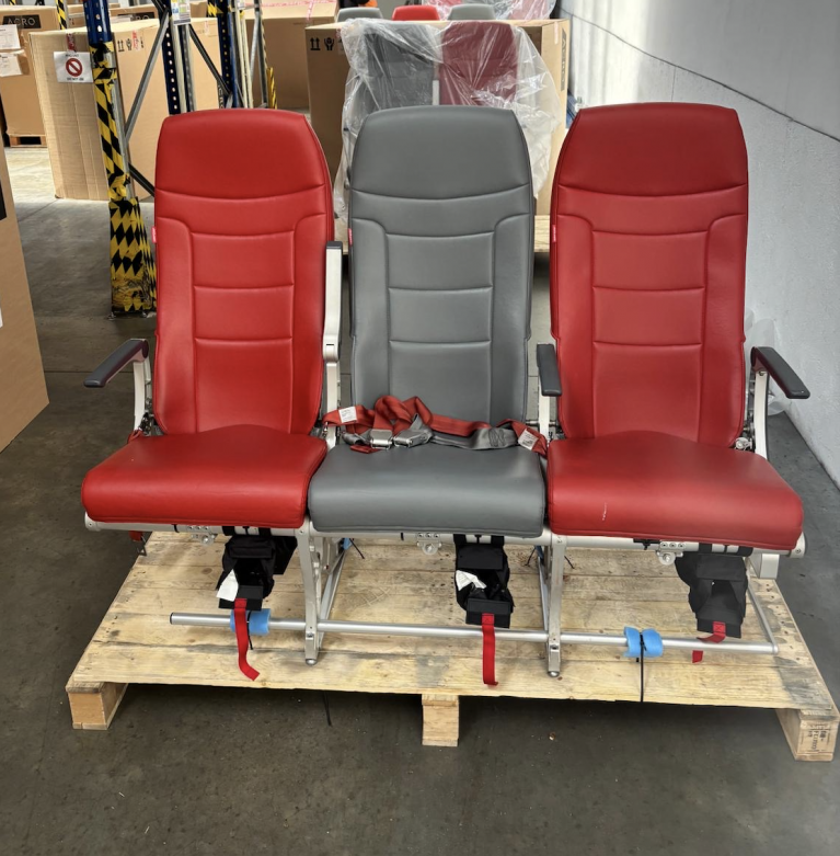 o250677_aircraft-seats_airbus-a320-family_acro_series-6-2610-main
