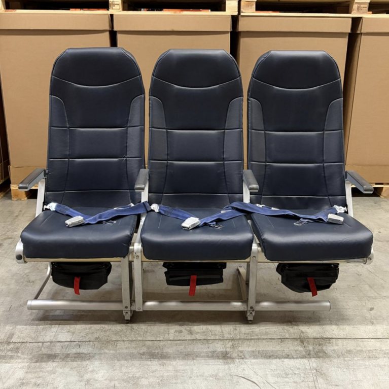 o250765_aircraft-seats_airbus-a320-family_acro_series-3-main