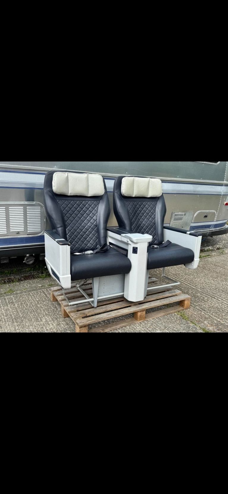 o260771_aircraft-seats_boeing-737-family_recaro_4710ay59-main