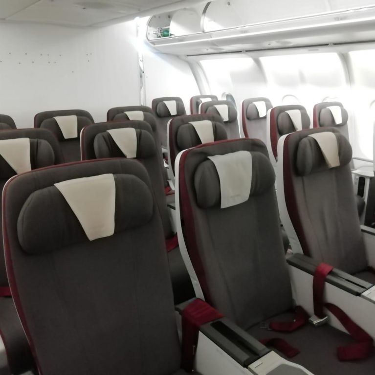 o250719_aircraft-seats_airbus-a330-a340-family_recaro_3510ky99-main