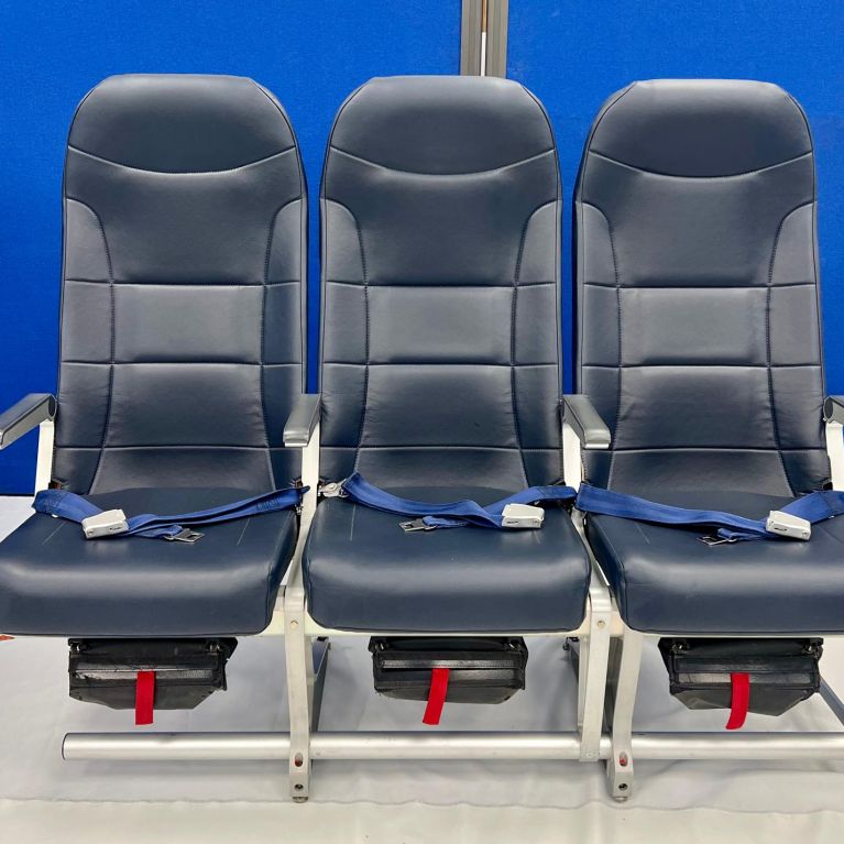 o260767_aircraft-seats_airbus-a320-family_acro_acro-series-3-main