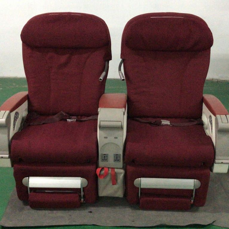 o200444_aircraft-seats_airbus-a320-family_recaro_4420-main